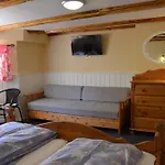 Gasthof Ferie Pa Toppen 2*