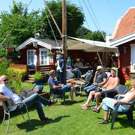 Ferie Pa Toppen Pensionat 2*